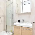 1bdr Bastille