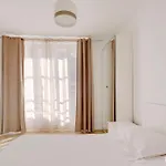 Apartament 1bdr Bastille