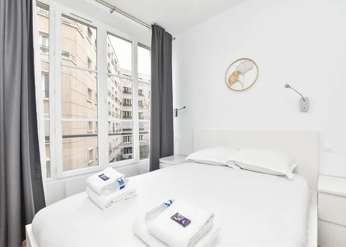 Cmg-voltaire/ Bastille - G Parigi