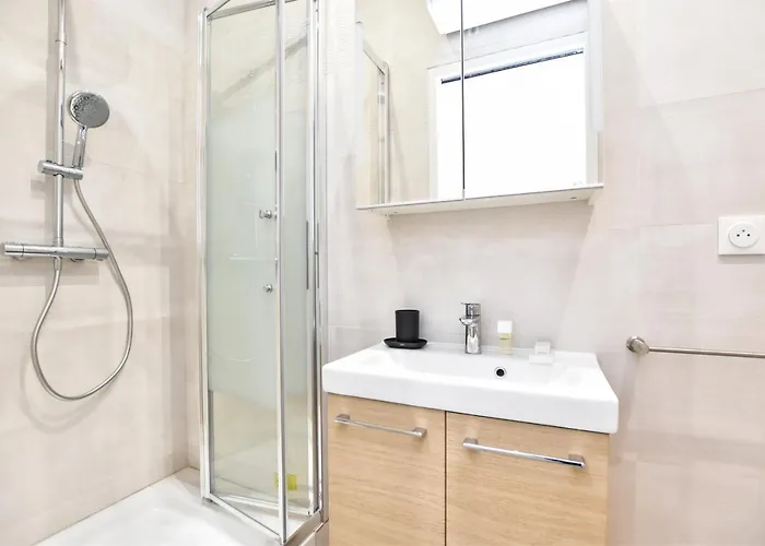 1bdr Bastille