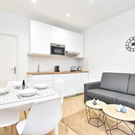 1bdr Bastille Apartment