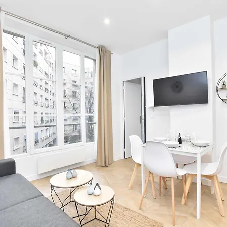 1bdr Bastille Apartment Paris